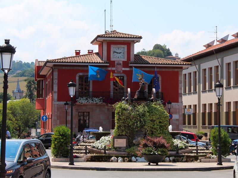 Plaza Venancio Pando en Arriondas