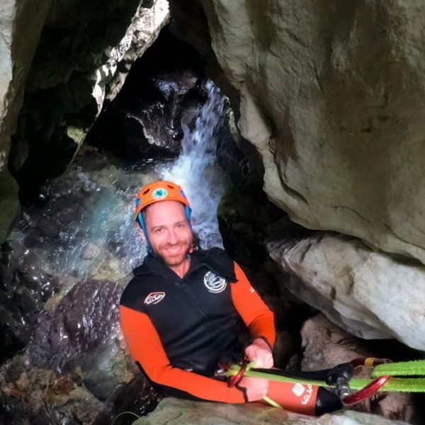 Barranquista en el barranco la Molina también conocido como Pompedru