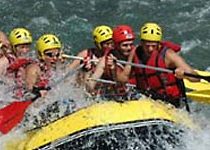 Rafting en Asturias con Aipol Aventura